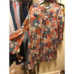 Quarter belle sleeve shift dress